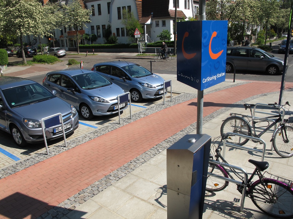 A car-sharing station with bike racks in Bremen (Citylab)