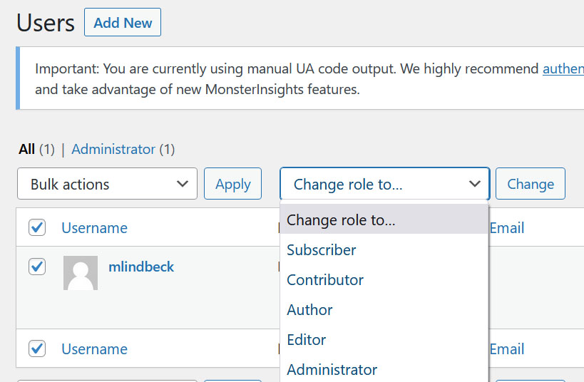 wordpress user list view change role options highlighted